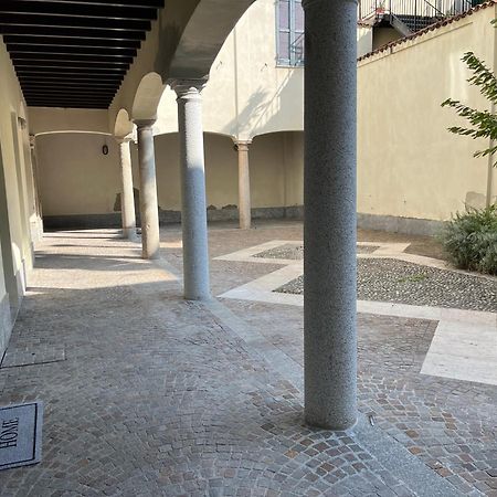 Loft Matteotti - Studio In Centro Busto Arsizio Dış mekan fotoğraf