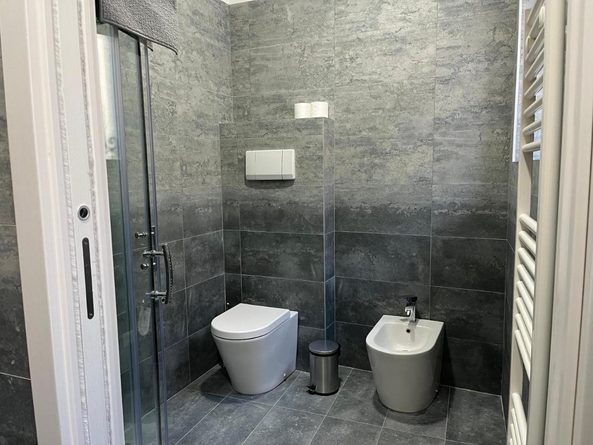 Loft Matteotti - Studio In Centro Busto Arsizio Dış mekan fotoğraf