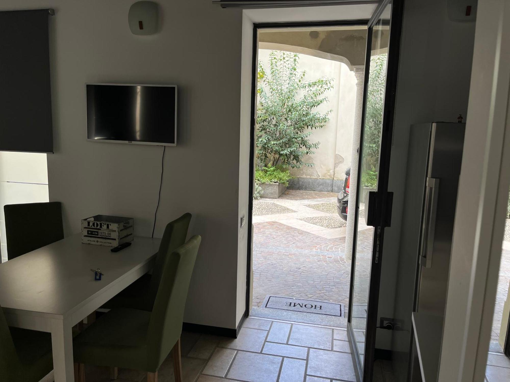 Loft Matteotti - Studio In Centro Busto Arsizio Dış mekan fotoğraf